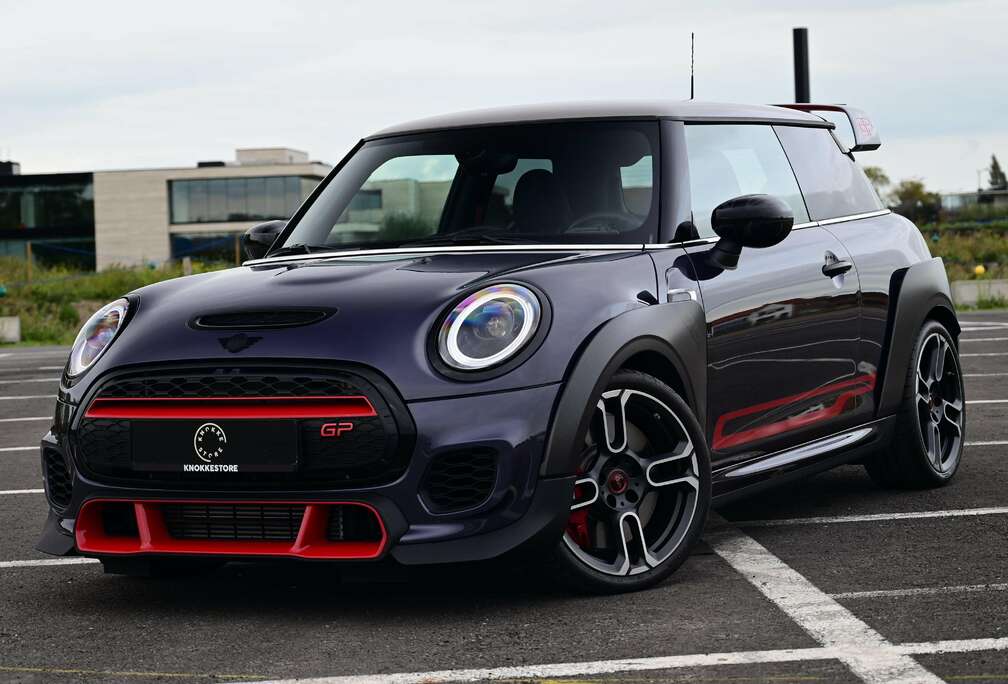 MINI GP / MINT CONDITION / NAVI / CARPLAY / LED / AIRCO