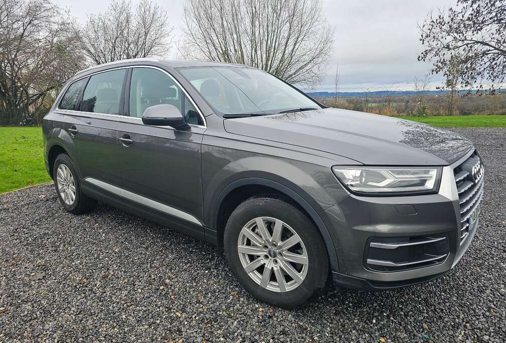 Audi Q7 3.0 TDi V6 ultra Quattro 7places full suivi