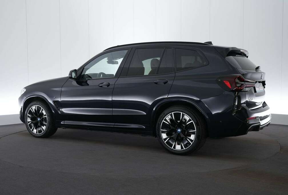 BMW 80 kWh Impressive LEDER/CUIR LED GPS PDC 360CAM P