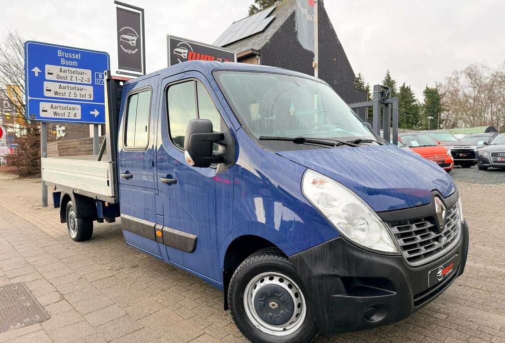 Renault 2.3 DCI 92000 Dubbel Cabine open laadbak 7pl.