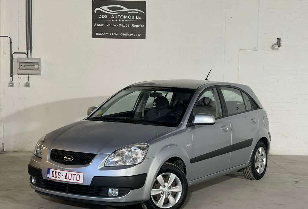 Kia ***Kia Rio Automatique Garantie 12 mois