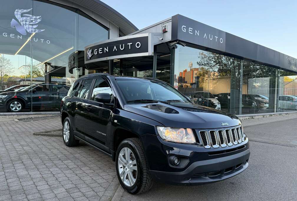 Jeep 2.0i Sport Att. Remorque Park Assist * 12 MOIS GARANTIE *