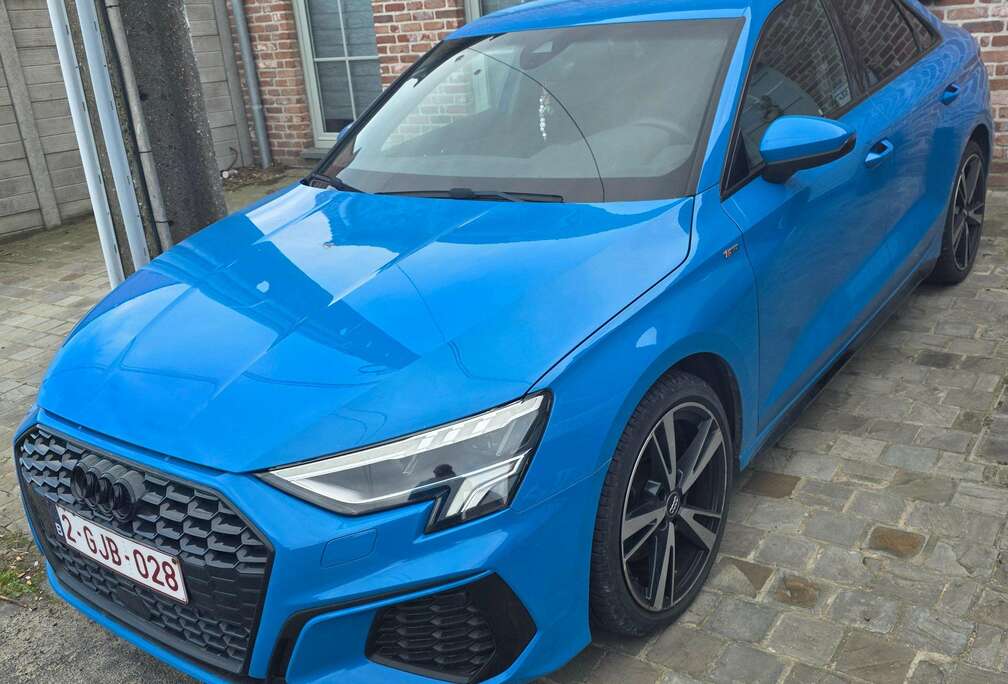 Audi A3 Sportback 35 TDi S line S tronic