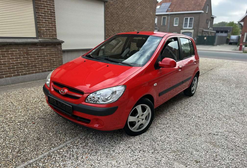 Hyundai 1.6i 16v GLS