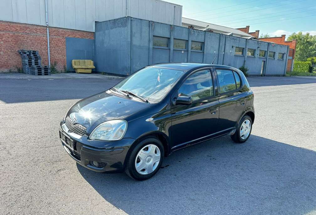 Toyota 1.0i VVT-i AIRCO CLIMATISÉ