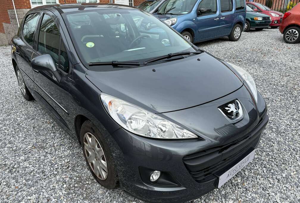 Peugeot 207 *1.4 HDi*Garantie*Airco*