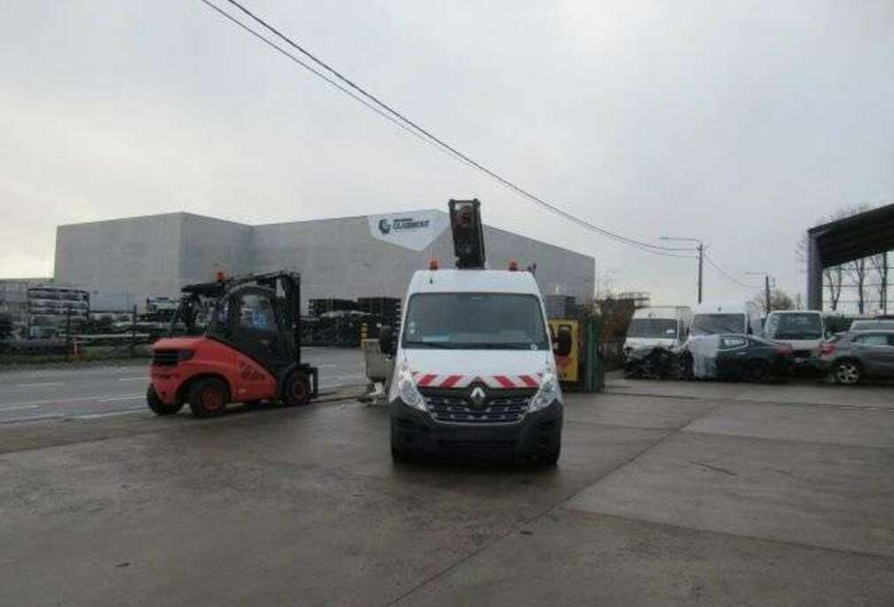 Renault Hoogtewerker
