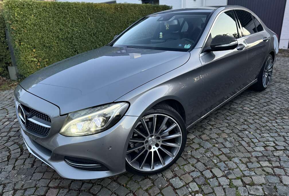 Mercedes-Benz C 180 Cuir / Navi / Ja AMG
