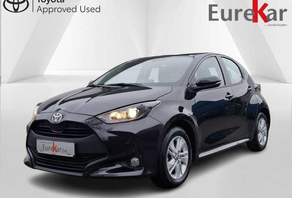 Toyota 1.5 HYBRID DYNAMIC CVT