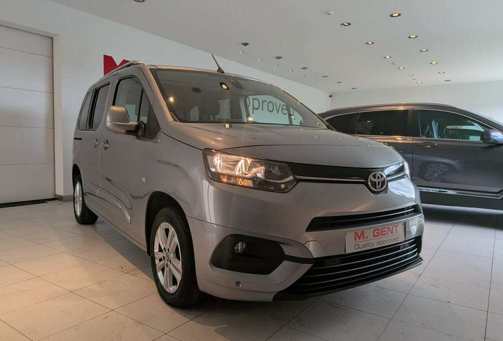 Toyota Proace City Verso 1.2 PASSANGER AUTOMAAT / BENZINE