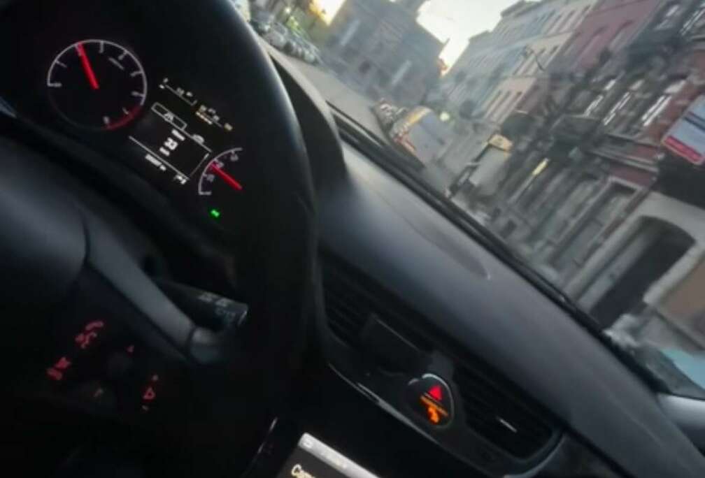Opel 1.4i Enjoy Opel corsa