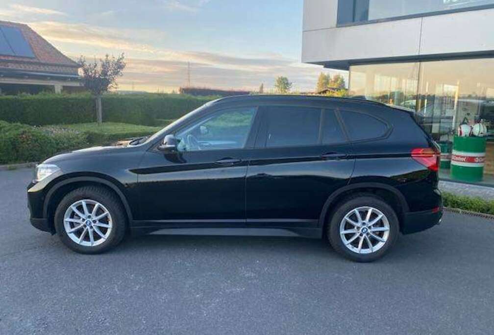 BMW 18i A / leder /navi / cc