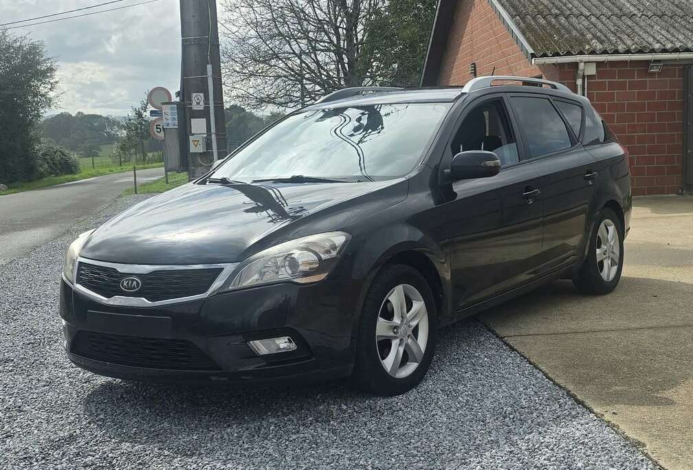Kia 1.6 CRDi ISG Business Line Navi CLIM  Euro 5