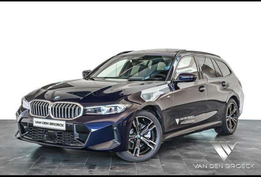 BMW 330e Touring