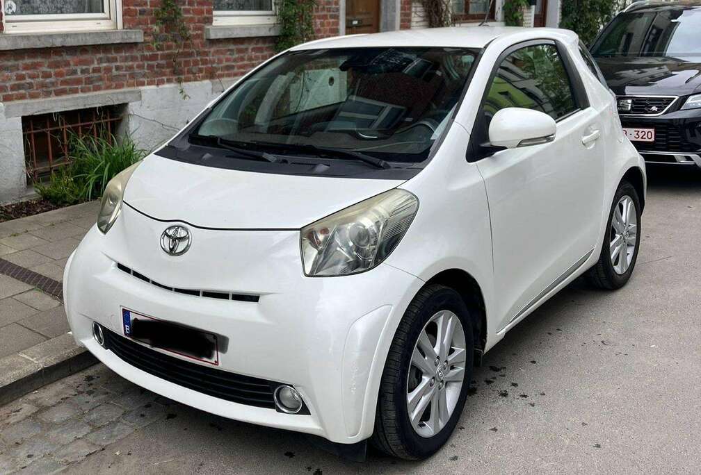 Toyota iQ 1.33i VVT-i Premium Multidrive