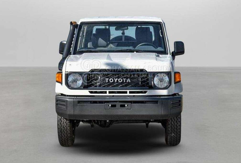 Toyota Land Cruiser Pick Up 4x4 Double Cabin - Export OUT of EU ONLY-42100 Euros( Price excluding VAT)