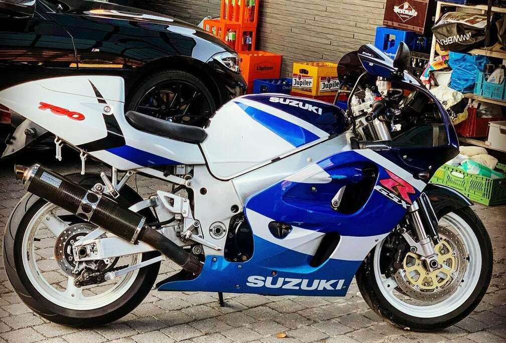 Suzuki SRAD