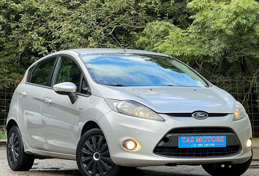 Ford 1.4 TDCi Trend - AIRCO - AUX