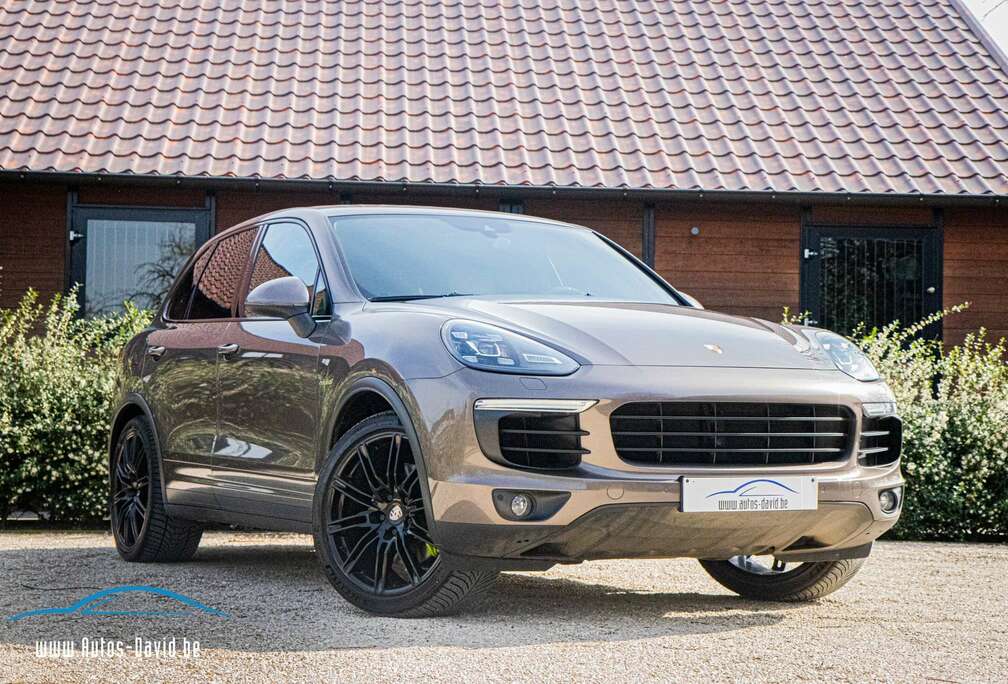 Porsche S E-Hybride 3.0i V6 S Tiptronic 4X4 / TREKHAAK