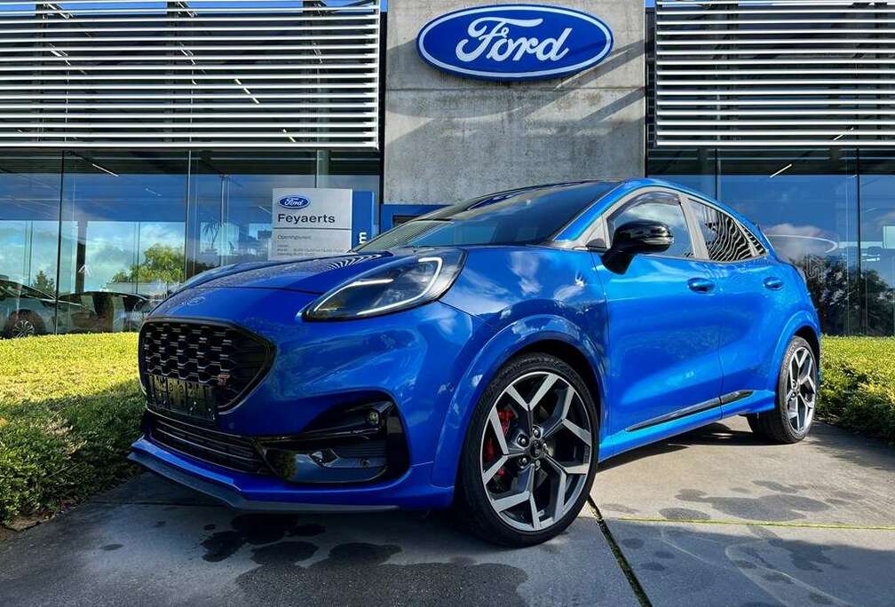 Ford ST ULTIMATE 1.5i ECOBOOST 200 PK