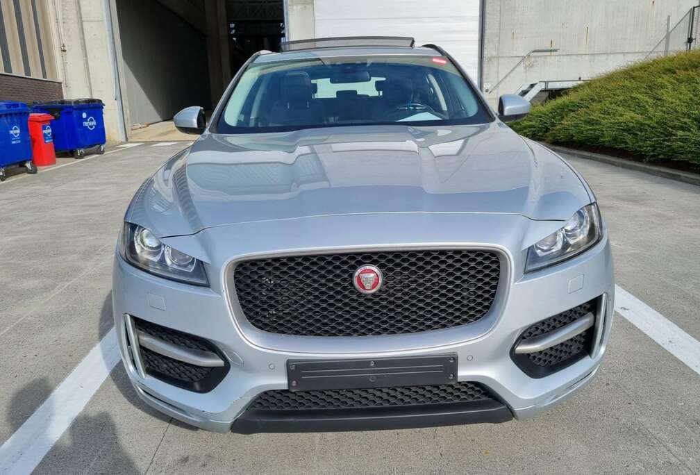 Jaguar F-Pace+2.0+D+AWD+Pure+(EU6.2)