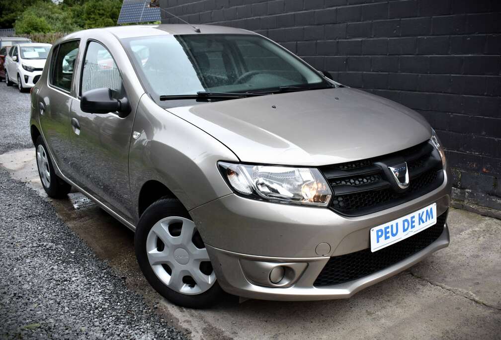 Dacia Sandero 1.2i / 1er MAIN / HISTORIQUE COMPLET / GARANTIE