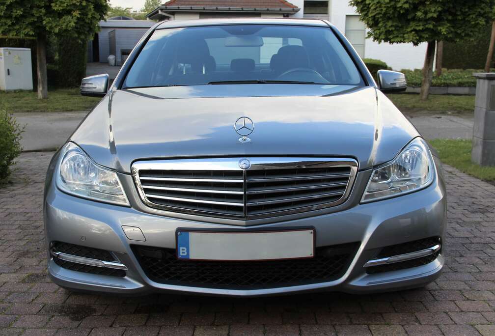 Mercedes-Benz CGI BlueEFFICIENCY