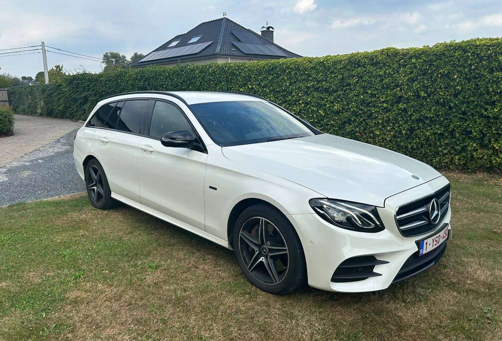Mercedes-Benz E 300 de PHEV Business Solution AMG