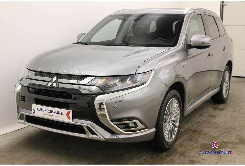 Mitsubishi 2.4PHEV Instyle 4WD CVT Leder GPS Camera Opendak D