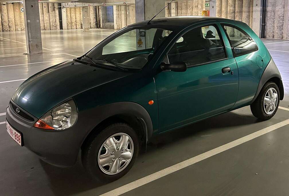 Ford 1.3i Black Collection Airco