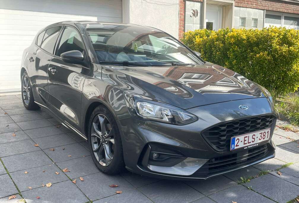 Ford Focus ST-Line 1.5 Start-Stop-Carplay-Automaat .