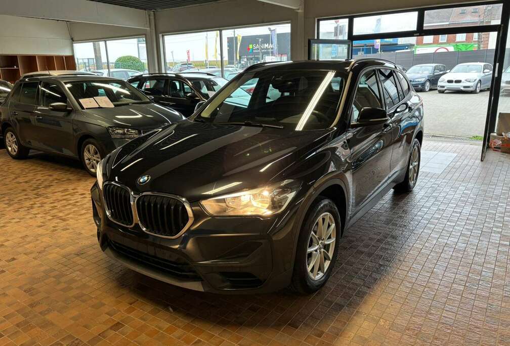 BMW 1.5iA FACELIFT / TOIT OUVRANT / APPCARPLAY