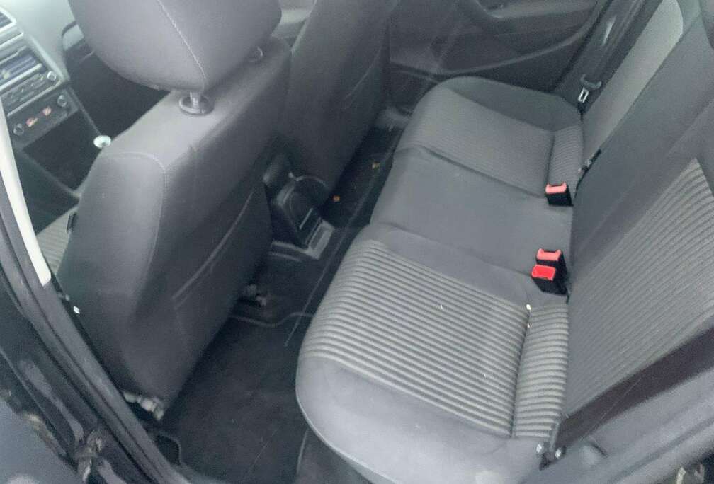 Volkswagen Polo 1.6 CR TDi Comfortline BMT DPF