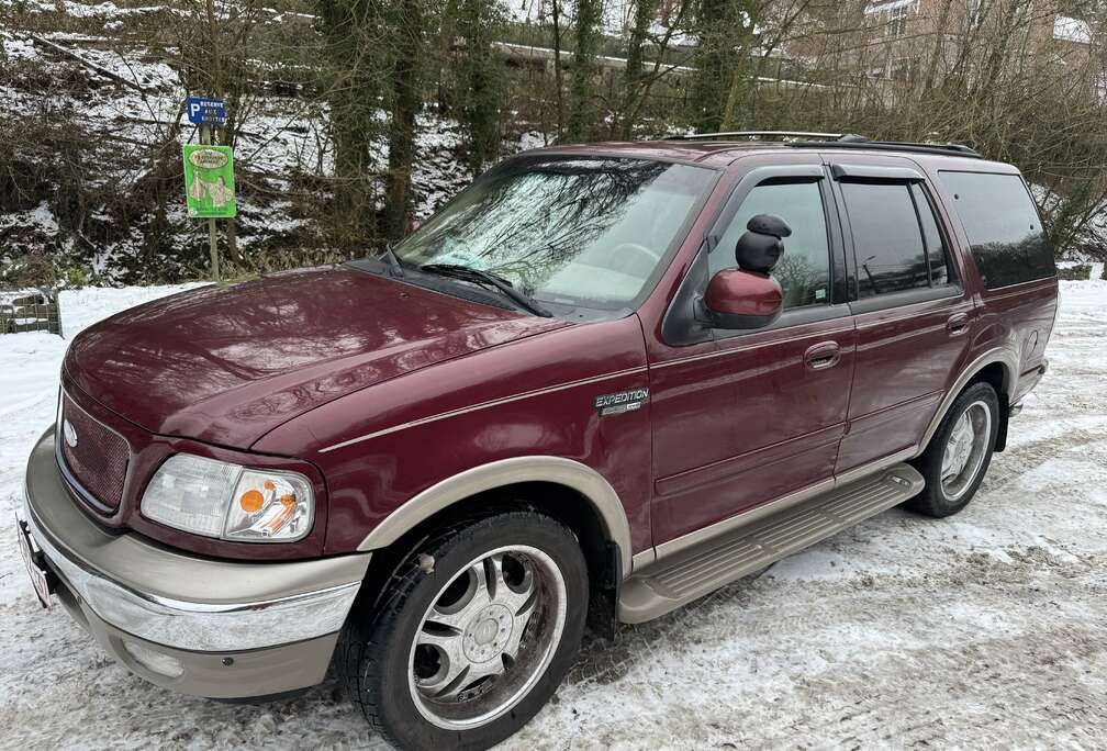 Ford 5.4i V8  Eddie Bauer Traction 3500 Kg
