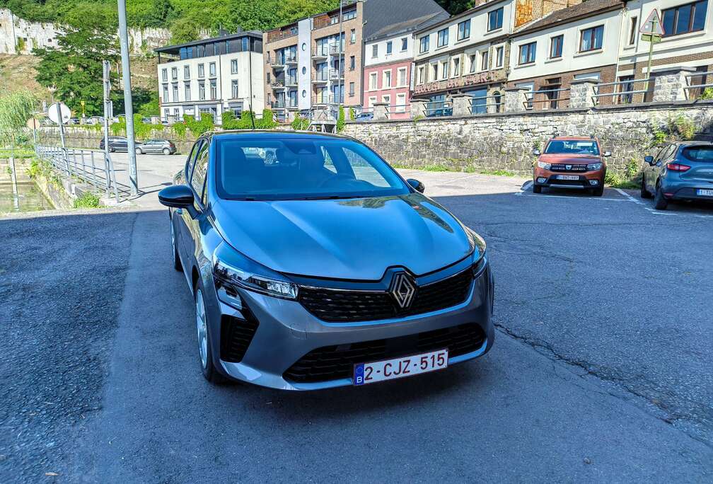 Renault Clio Hybrid 1.6i E-TECH Techno