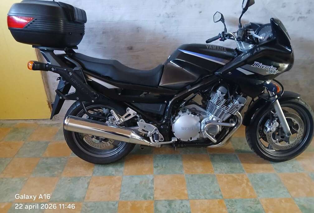 xj900s