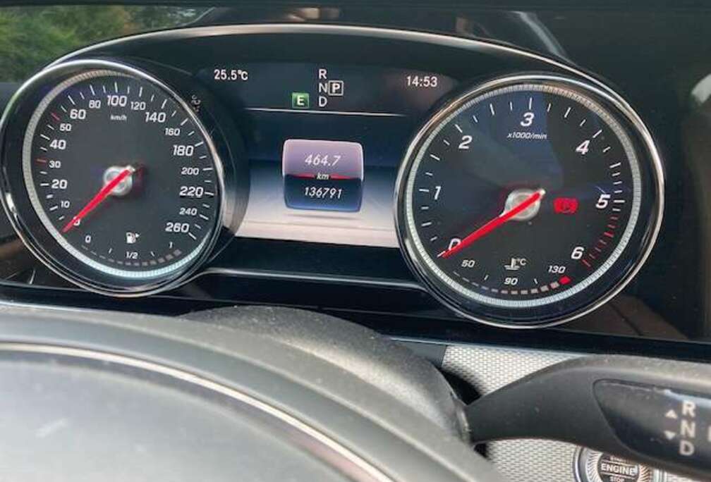 Mercedes-Benz E 200 BlueTEC