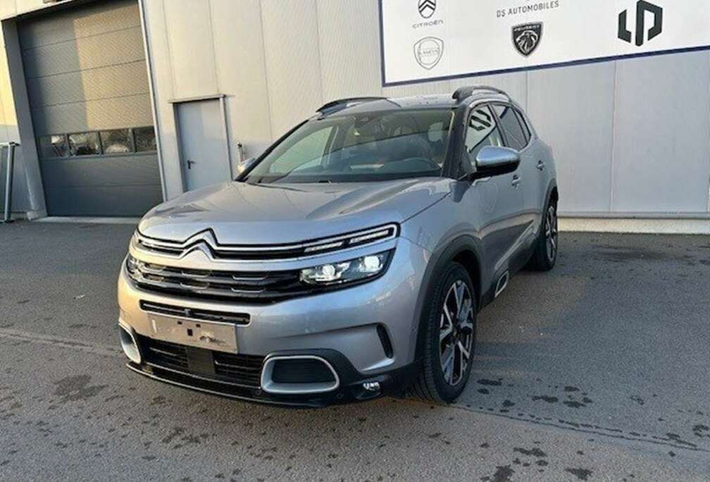 Citroen 1.2 Pure Tech Shine 130Pk