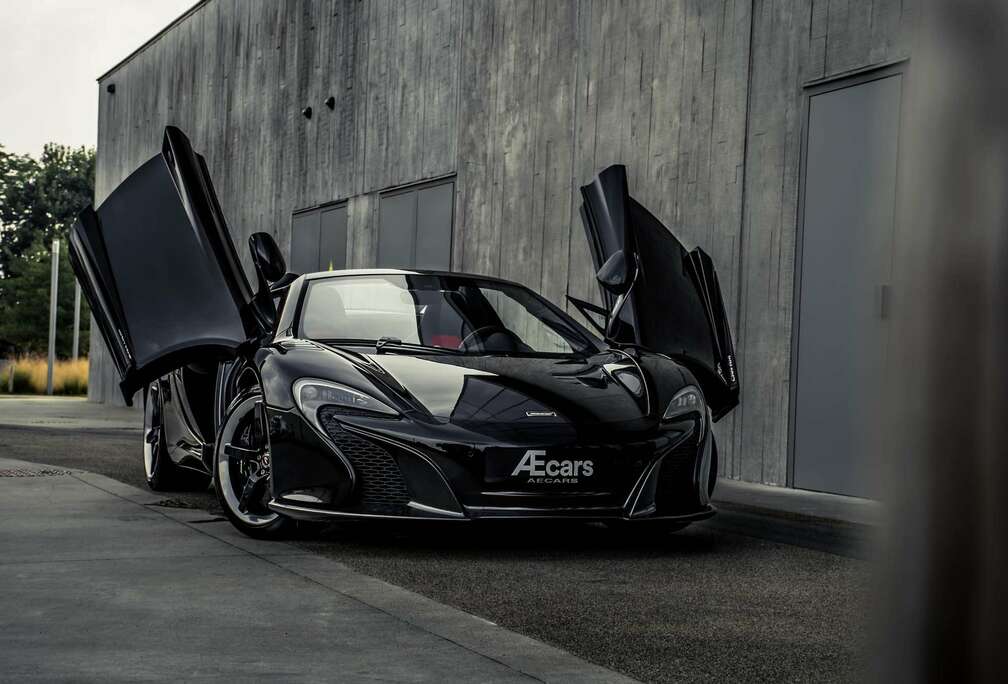 McLaren *** 3.8-V8 / CAN AM EDITION / 1 OF 50 / CARBON ***