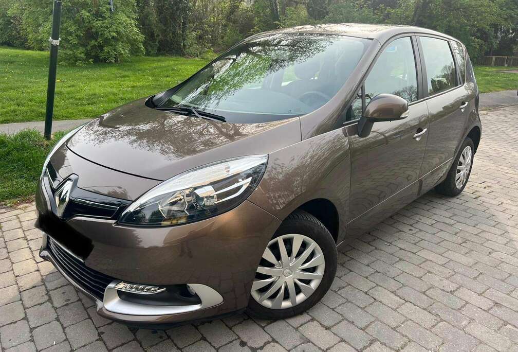 Renault Scenic 1.6i Authentique