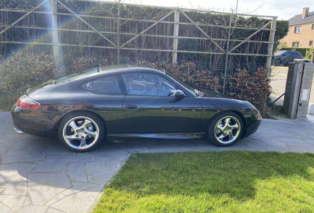 Porsche 911 Millenium - 3.4 carrera 4 - edition limitee