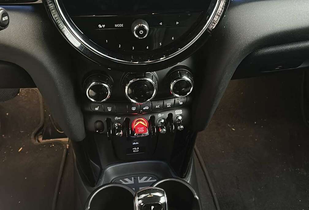 MINI Cabriolet 1.5A OPF DCT