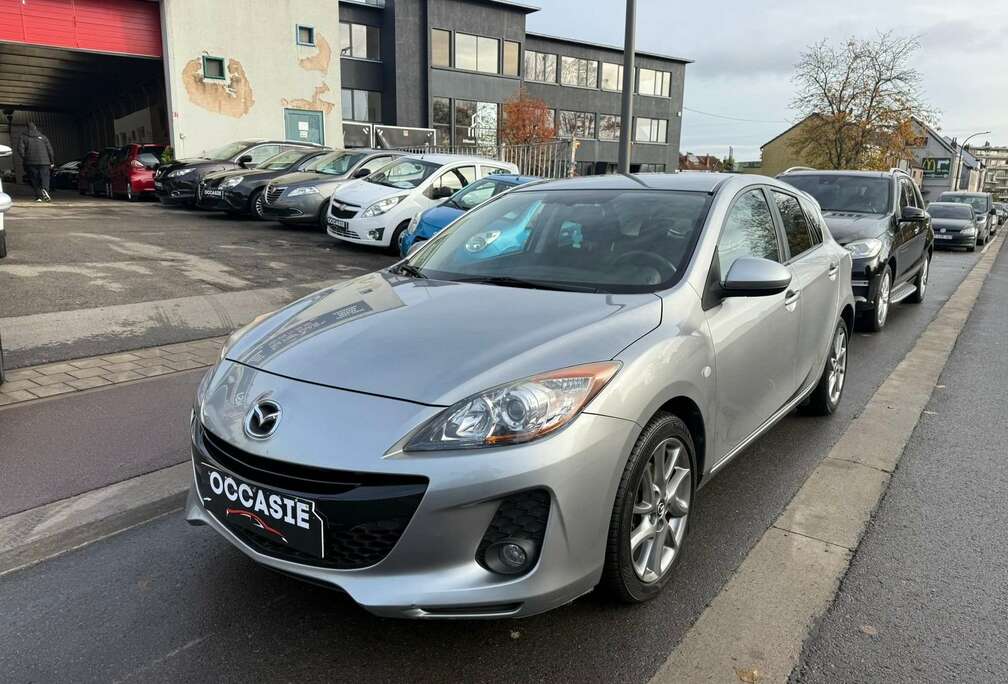 Mazda 3 1.6 CDVi Navigator DPF**MARCHAND EXPORT**