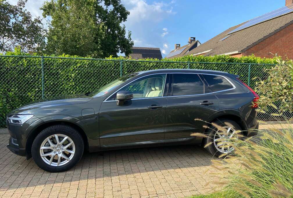 Volvo XC60 T8 Twin Engine AWD Geartronic Momentum