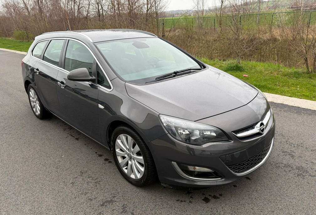 Opel Astra Sports Tourer 1.7 CDTi ecoFLEX Design Edition St./St.