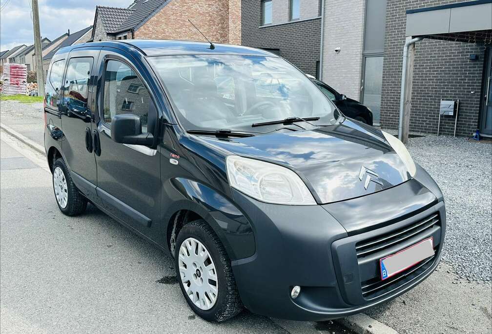 Citroen 1.4 Essence, 110.000km Prêt à être immatriculé