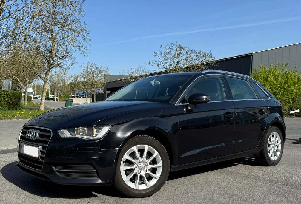 Audi A3 Sportback 1.6 TDi Ambiente S tronic