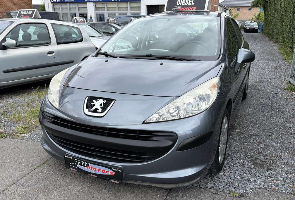 Peugeot 1.4 HDi Dynamic Edition**GARANTIE**