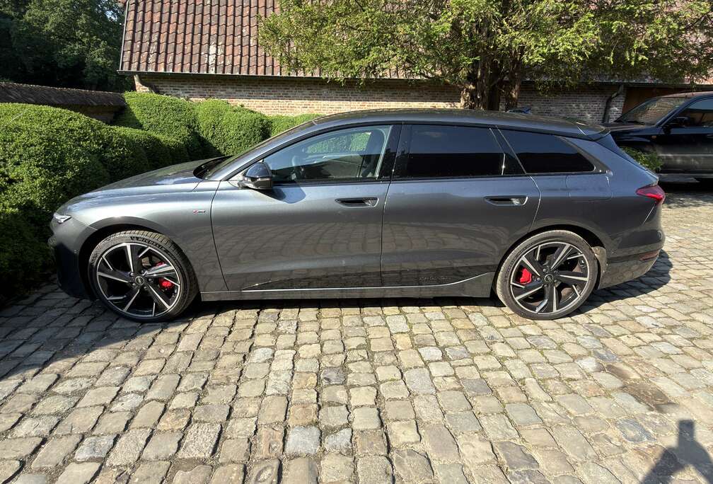 Audi Avant 83 kWh S line