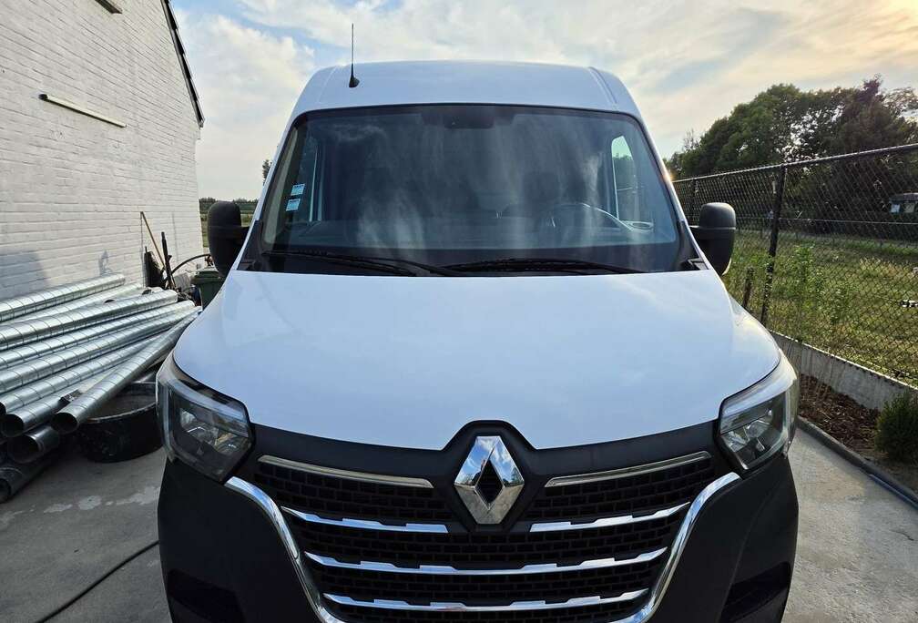 Renault 2.3 dCi 35 L3H2 Blue Confort (EU6d)